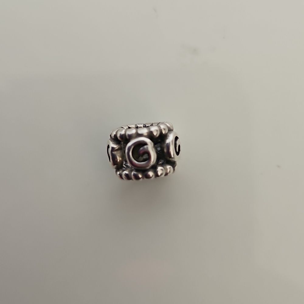 Chamilia Open Work Silver Charm - Picture 2 of 16